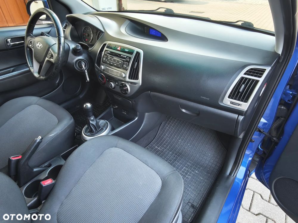 Hyundai i20 1.2 YES Plus - 24