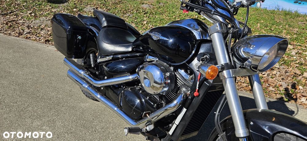 Suzuki Boulevard - 9