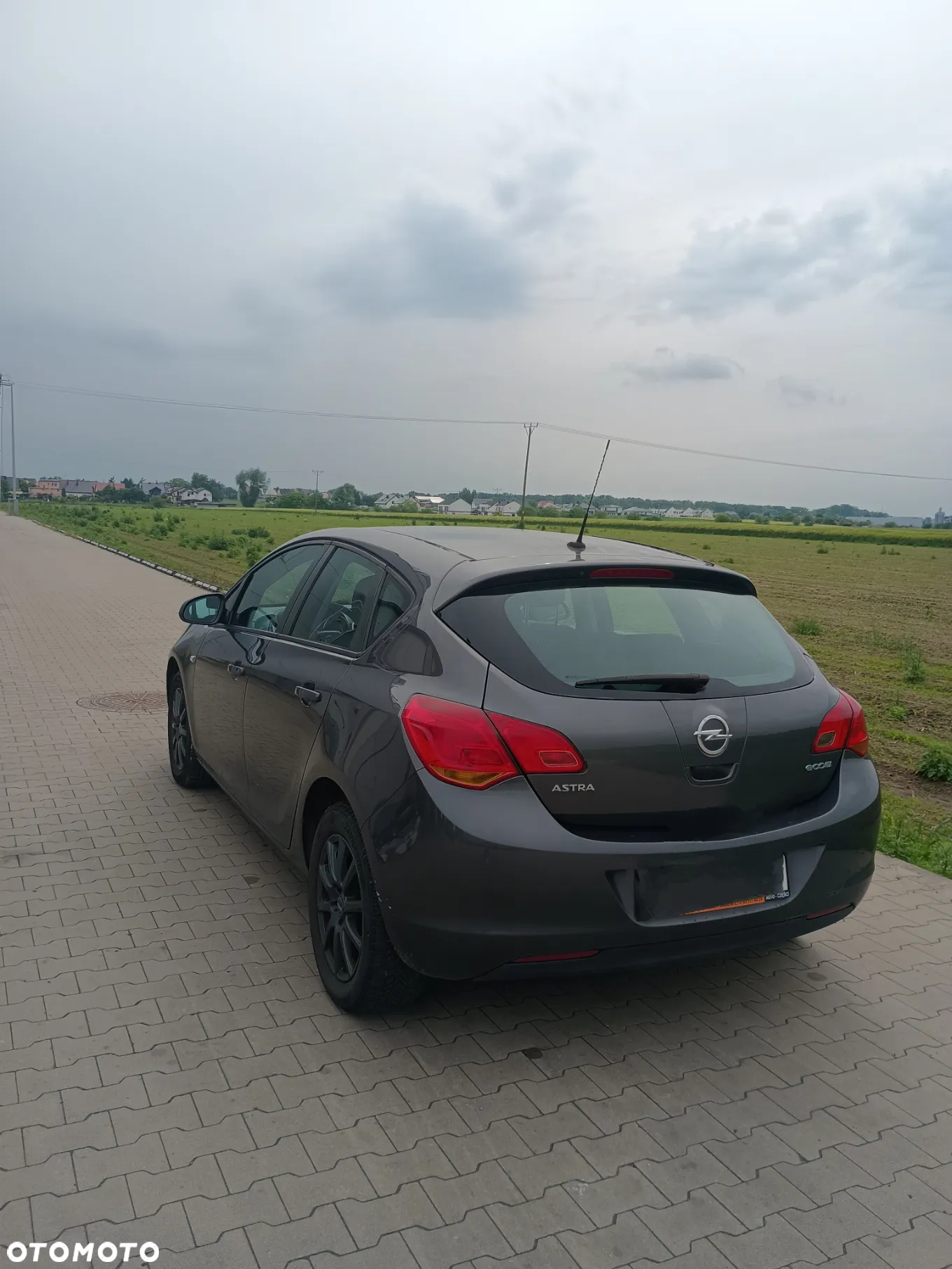 Opel Astra - 2