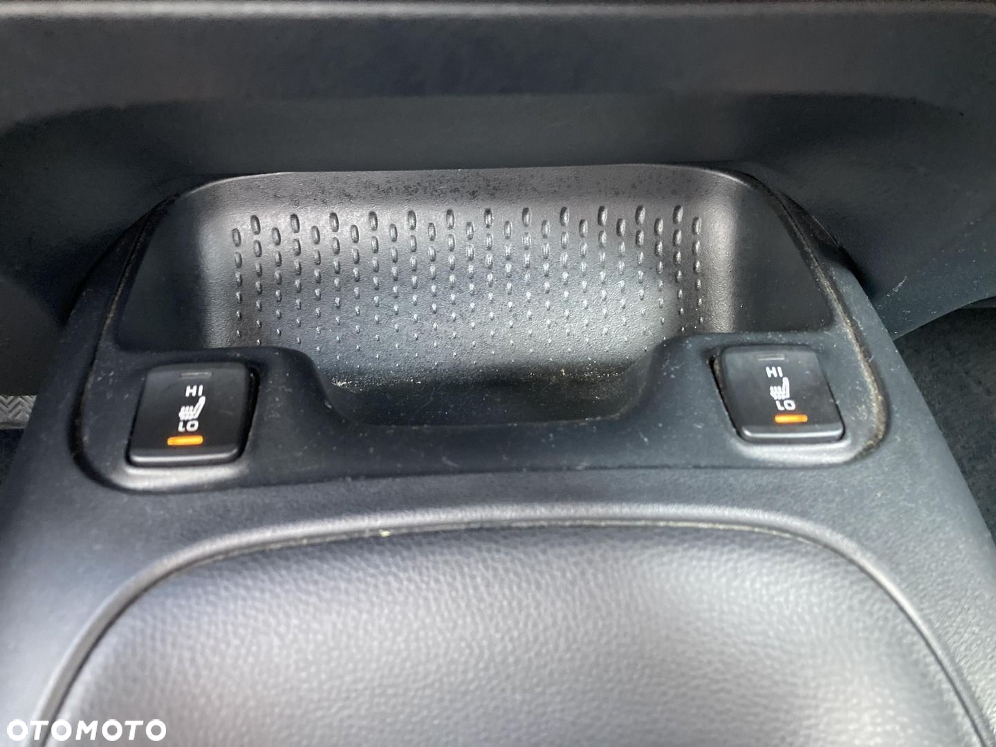 Toyota Corolla 2.0 Hybrid Comfort - 14