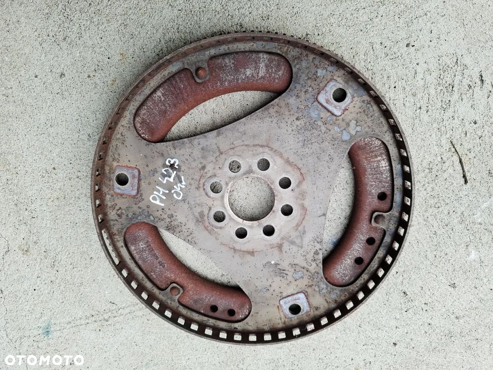 Koło Zamachowe Wieniec 4.2 V8 VW Phaeton 077105323L - 1