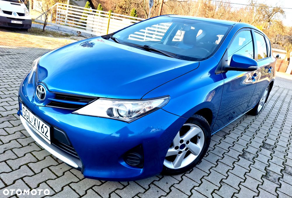Toyota Auris - 3
