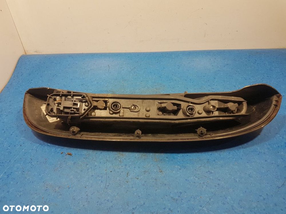 OPEL CORSA C LAMPA TYŁ LEWA ZEWNĘTRZNA - 9