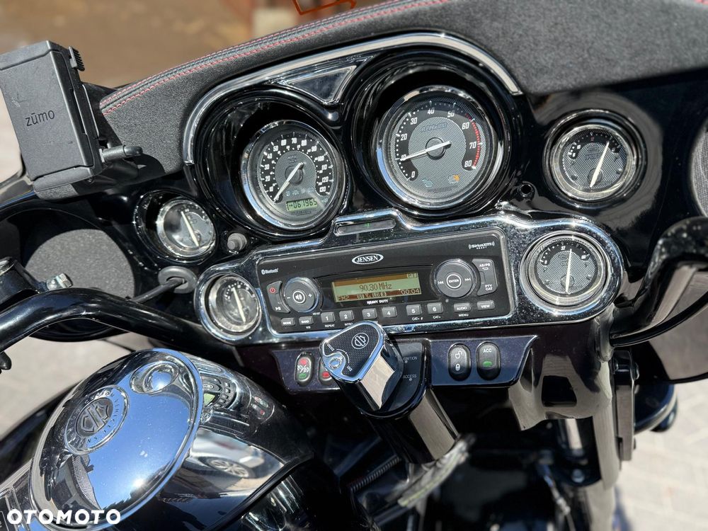 Harley-Davidson FLH Electra Glide - 11