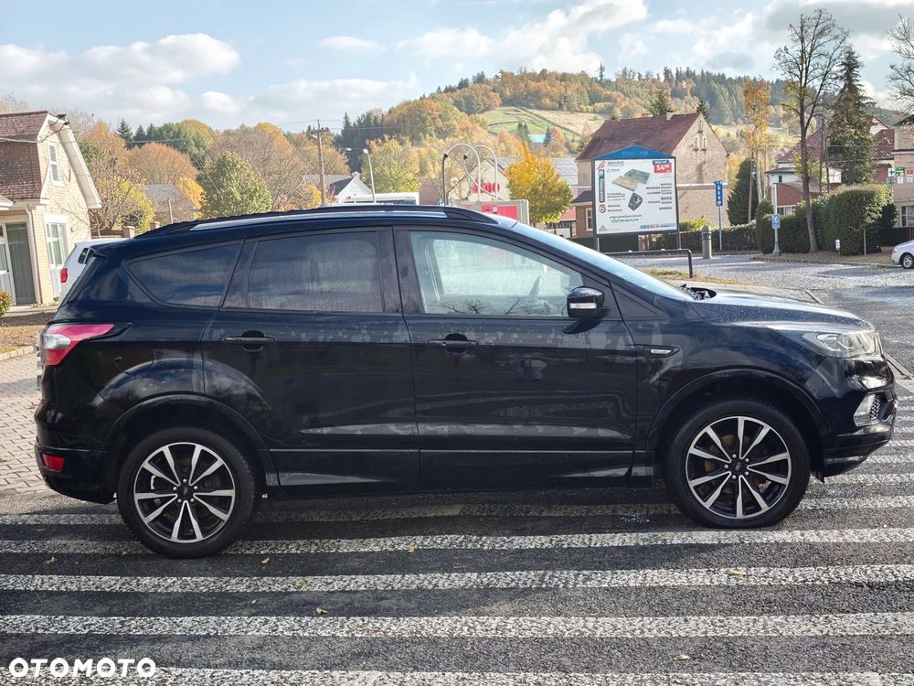 Ford Kuga 1.5 EcoBoost 2x4 ST-Line - 10