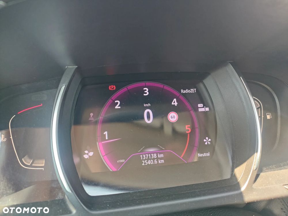 Renault Scenic 1.6 dCi Energy Bose EU6 - 7