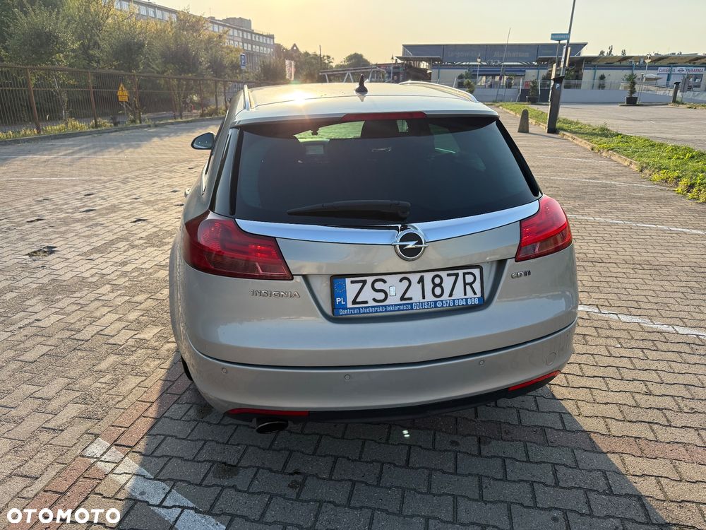 Opel Insignia 2.0 CDTI Cosmo - 4