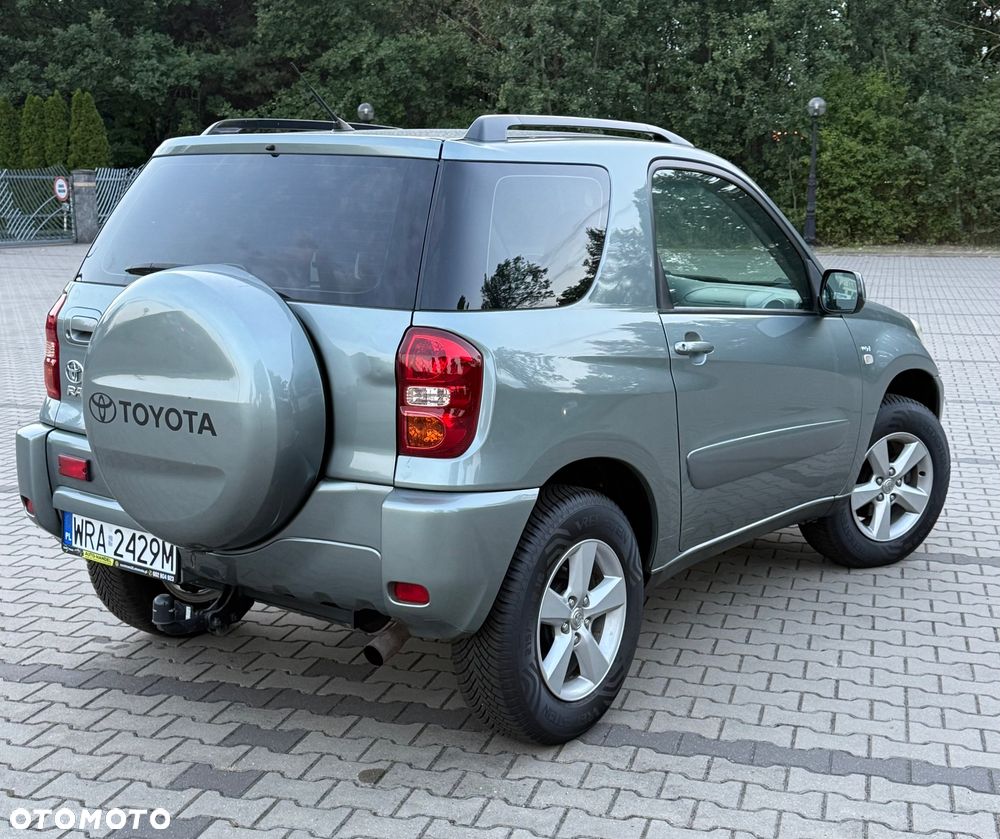 Toyota RAV4 - 12