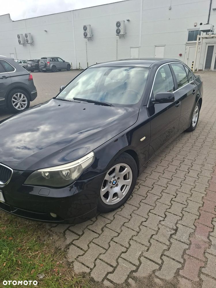BMW 5 Series 2004 photo 5