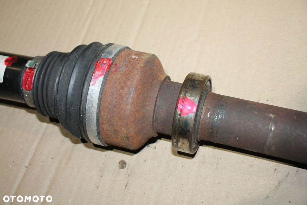 VOLVO XC60 D3,D4,D5,T6 PRAWA PÓŁOŚ P31367563 AUT - 4