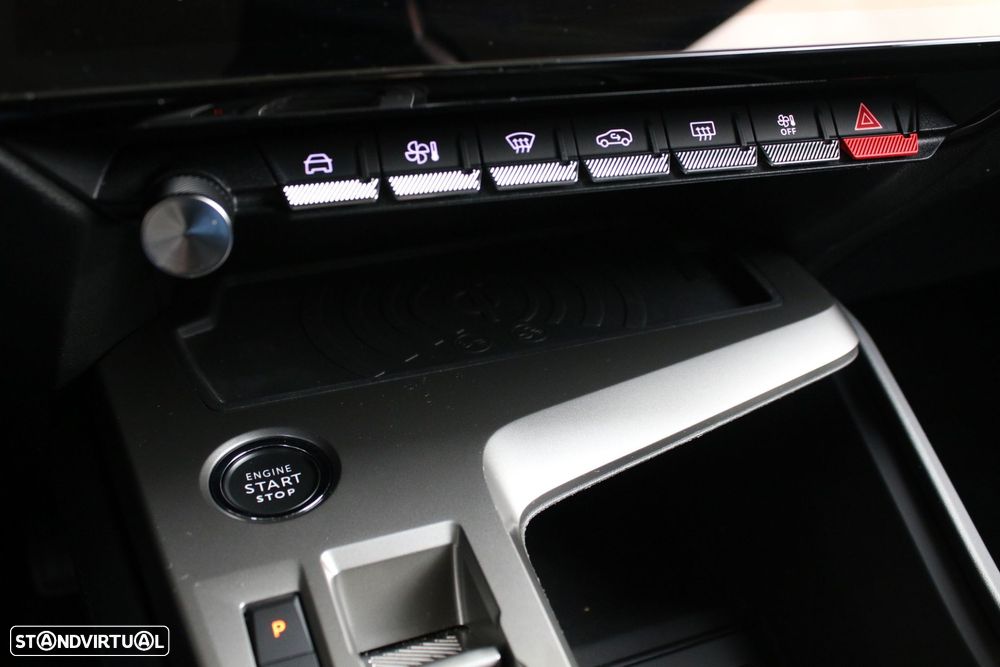 Peugeot 308 SW 1.2 PureTech Allure EAT8 - 19