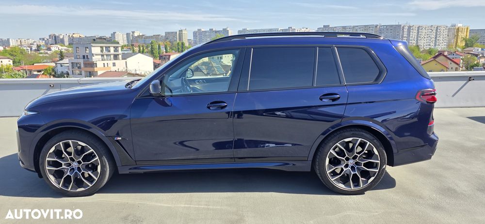 BMW X7 M60i xDrive AT MHEV - 3