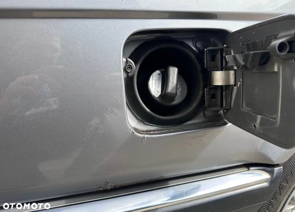 BMW Seria 7 740i - 5
