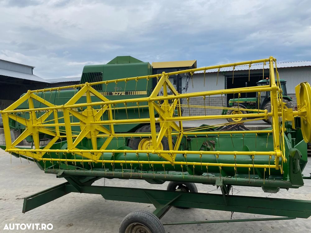 John Deere 1072 - 2