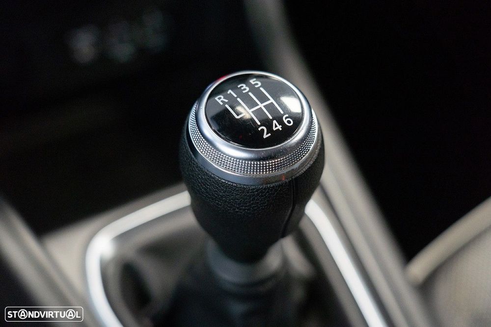 Renault Captur 1.0 TCe Intens Bi-Fuel - 38