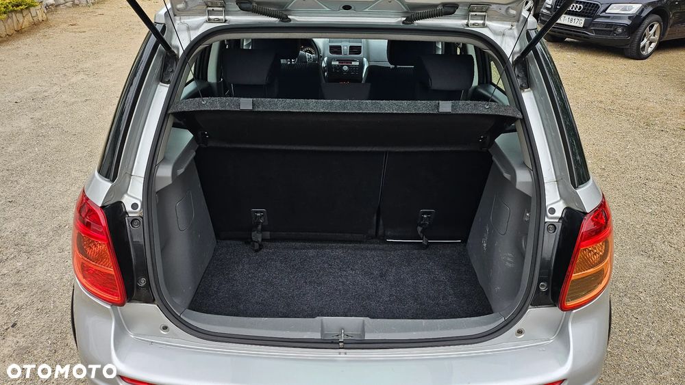 Suzuki SX4 2.0 DDiS Topline Edition 4WD - 24