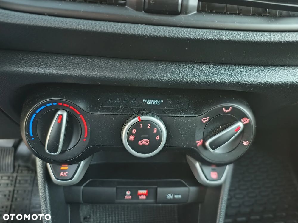 Kia Picanto 1.2 L - 16