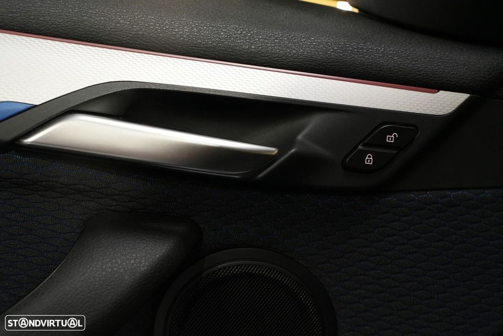 BMW X2 16 d sDrive Auto Pack M - 36