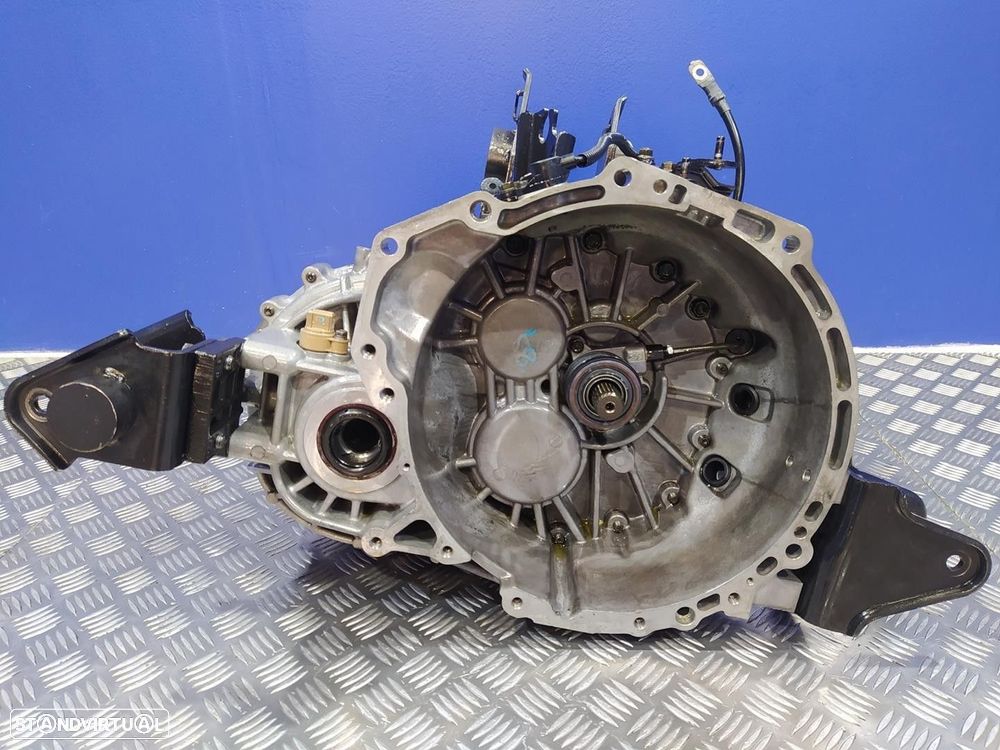 CAIXA VELOCIDADES KIA CARNIVAL / GRAND CARNIVAL III 2007 -J3 - 4