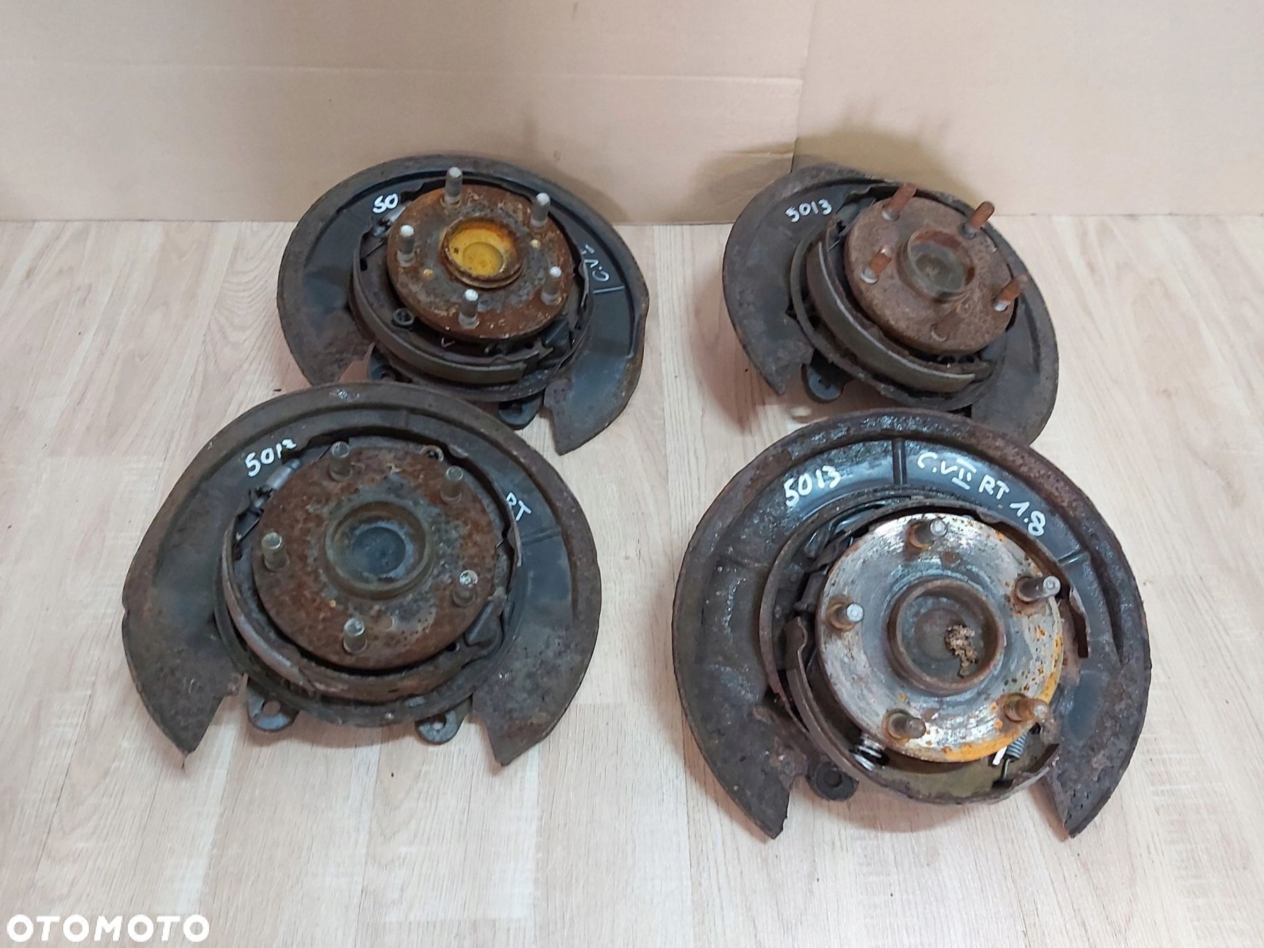 Toyota Corolla Verso II tarcza kotwiczna tył prawa - 1
