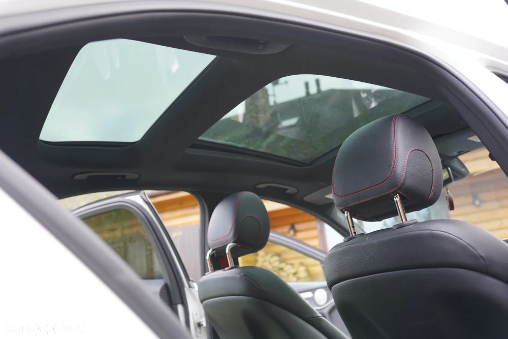Mercedes-Benz Klasa C AMG 43 4Matic 9G-TRONIC - 35