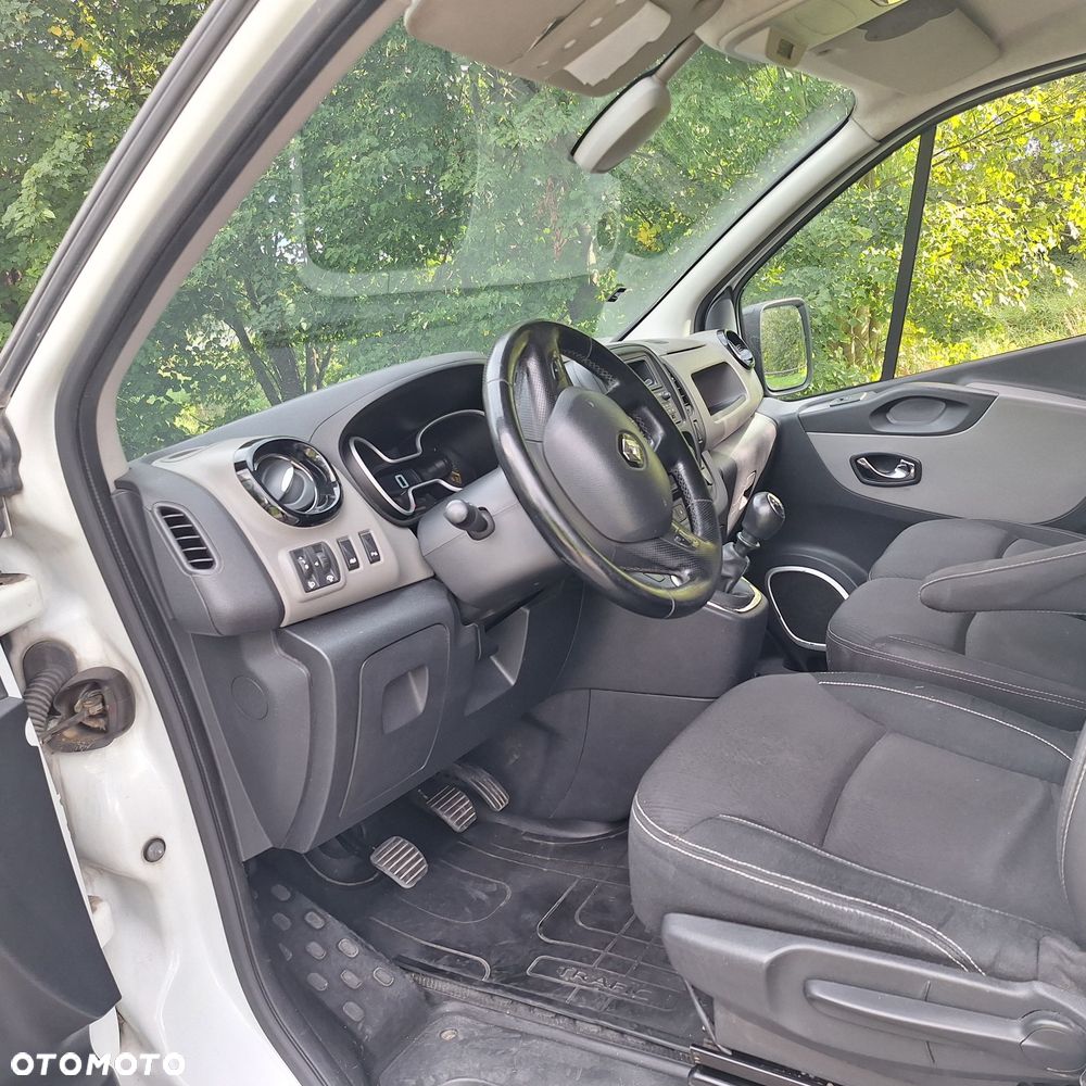 Renault Trafic - 6