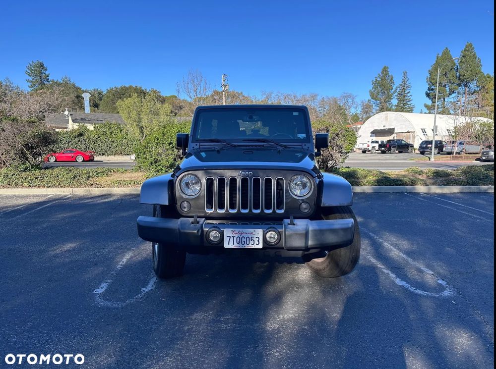 Jeep Wrangler Unlimited 3.6 Automatik Sahara - 10