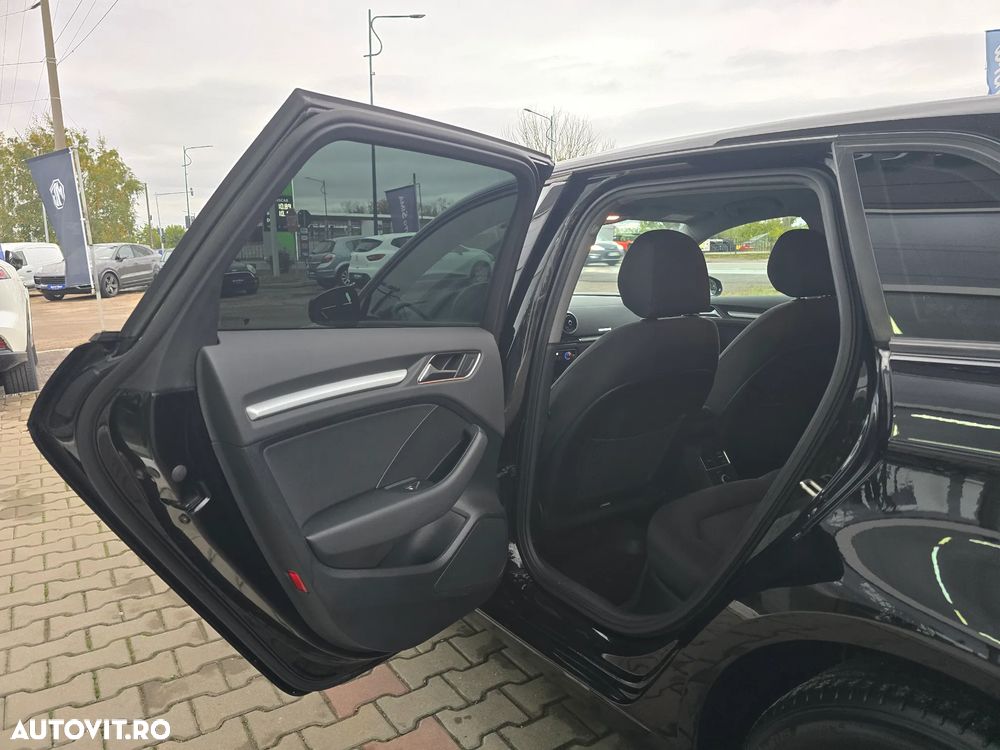 Audi A3 Sportback - 15