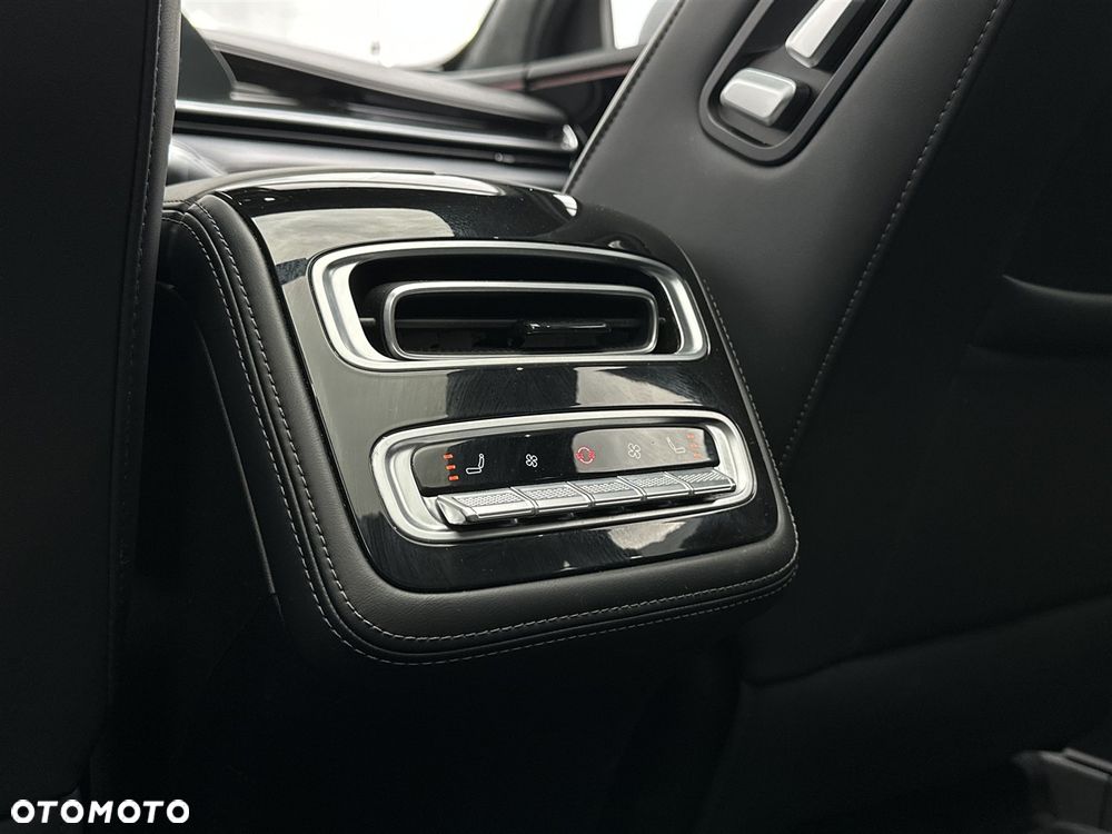 Omoda 9 1.5 Super Hybrid Exclusive AWD - 33