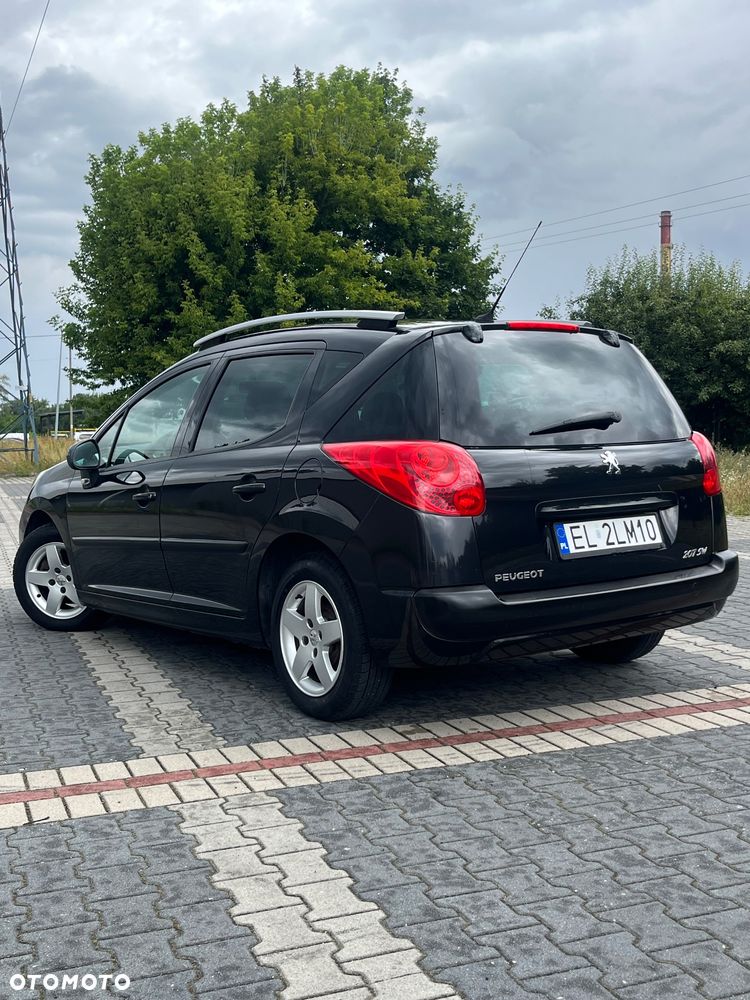 Peugeot 207 1.4 16V Trendy - 18