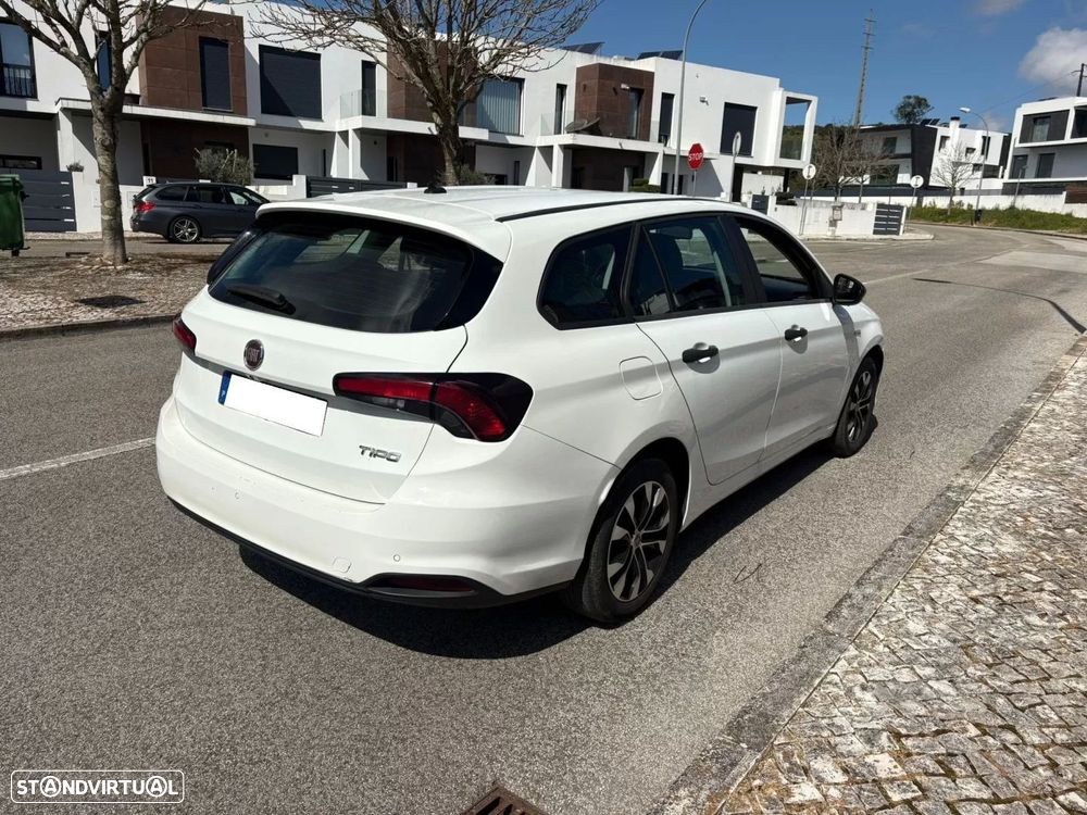 Fiat Tipo Station Wagon 1.0 GSE T3 City Life - 4