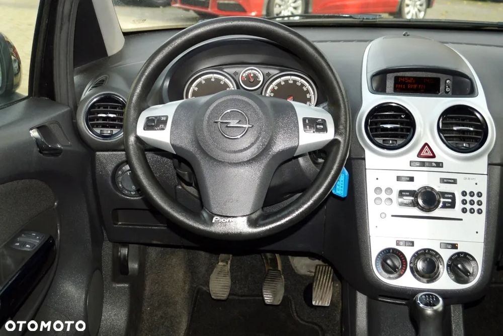 Opel Corsa - 27