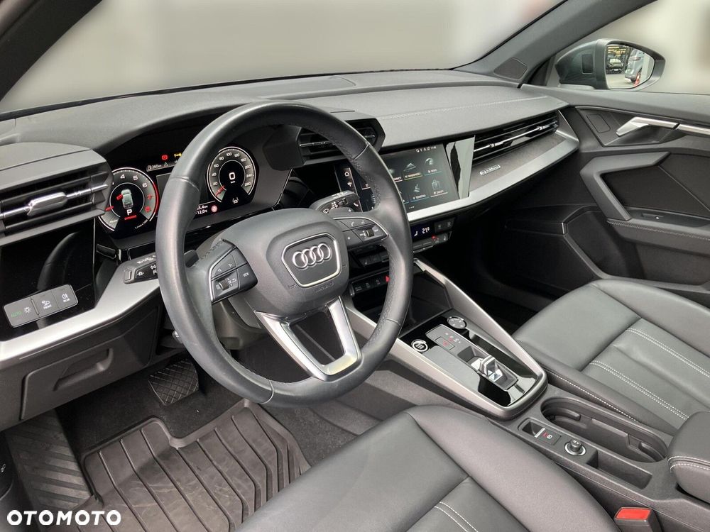 Audi A3 Sportback - 10