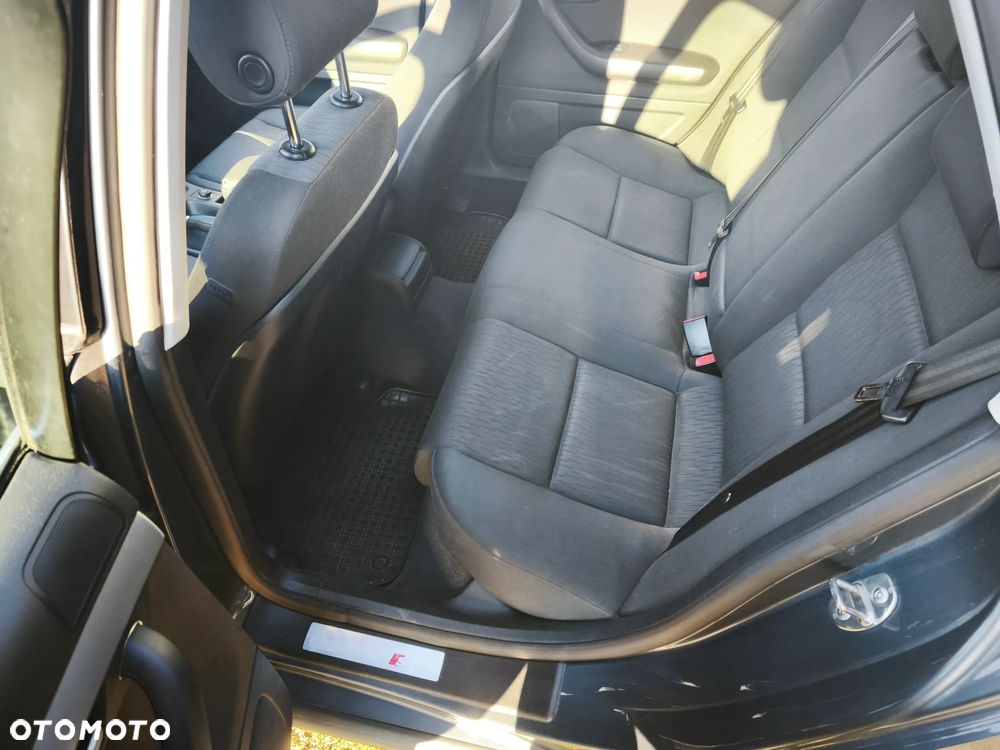 Audi A4 Avant - 7