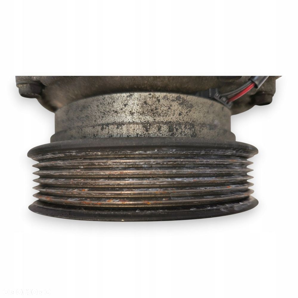 Sprężarka klimatyzacji Nissan Qashqai 1.5 dCi Renault Megane 926009865R - 2