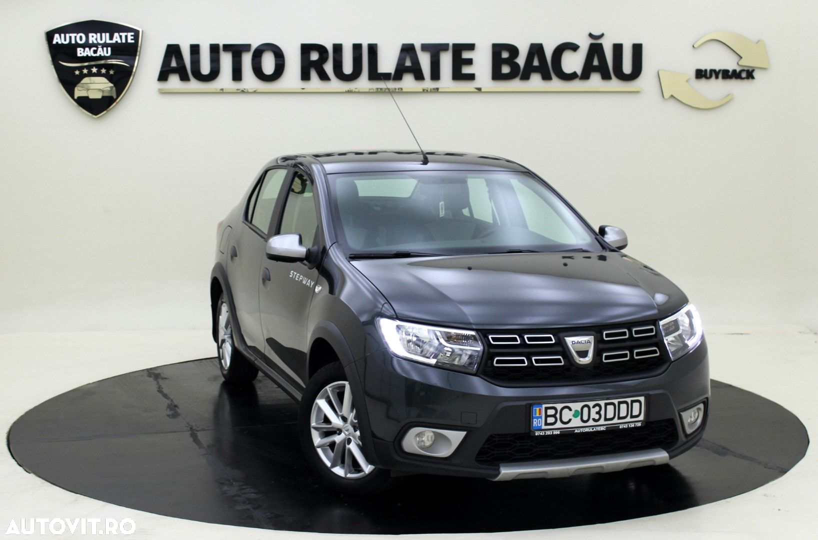 Dacia Logan Stepway 0.9 TCe - 3