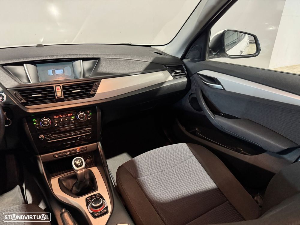BMW X1 16 d sDrive Line Sport - 15