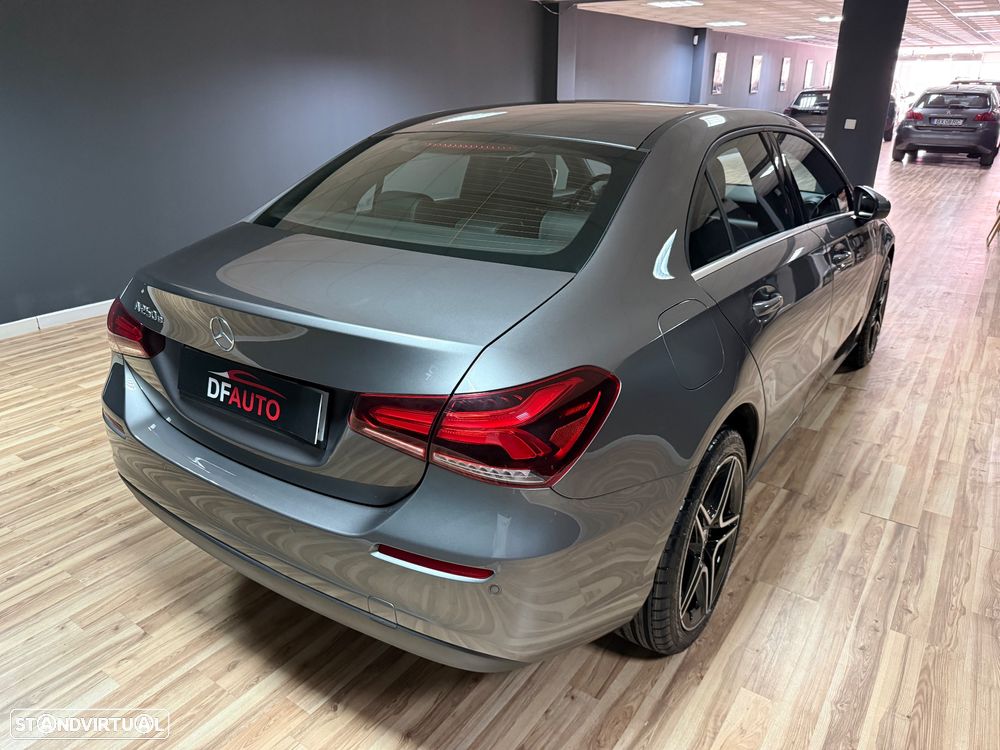 Mercedes-Benz A 250 Limousine e 8G-DCT AMG Line - 9