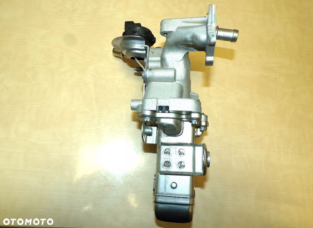 MASTER 4 2.3 19- CHŁODNICA SPALIN ZAWÓR EGR NOWY ORYGINAŁ - 1