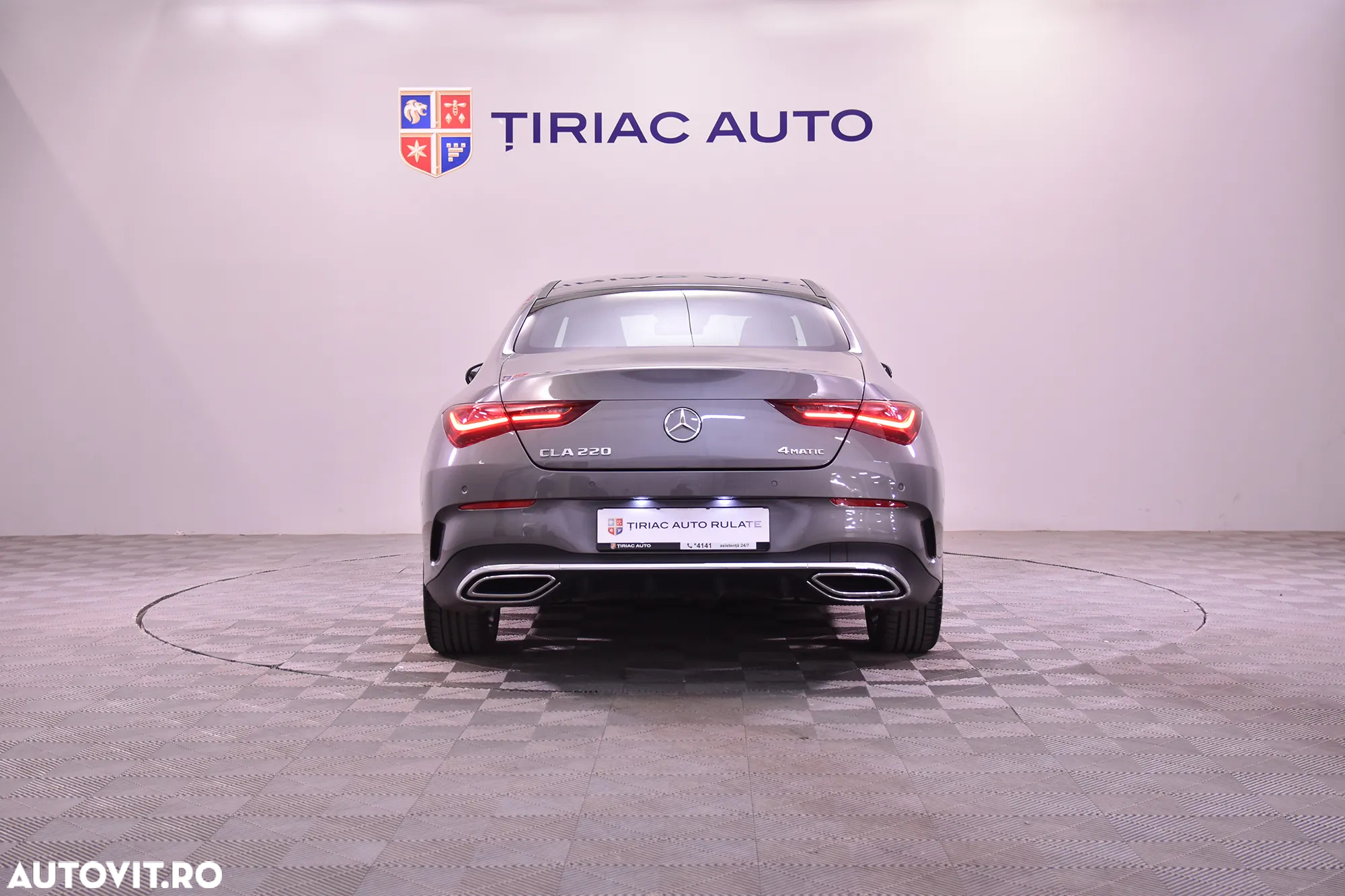 Mercedes-Benz CLA - 4