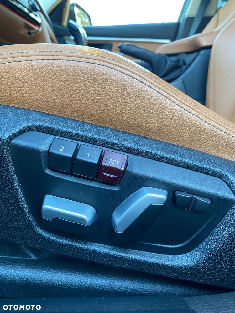 BMW Seria 3 330d Luxury Line Purity - 13