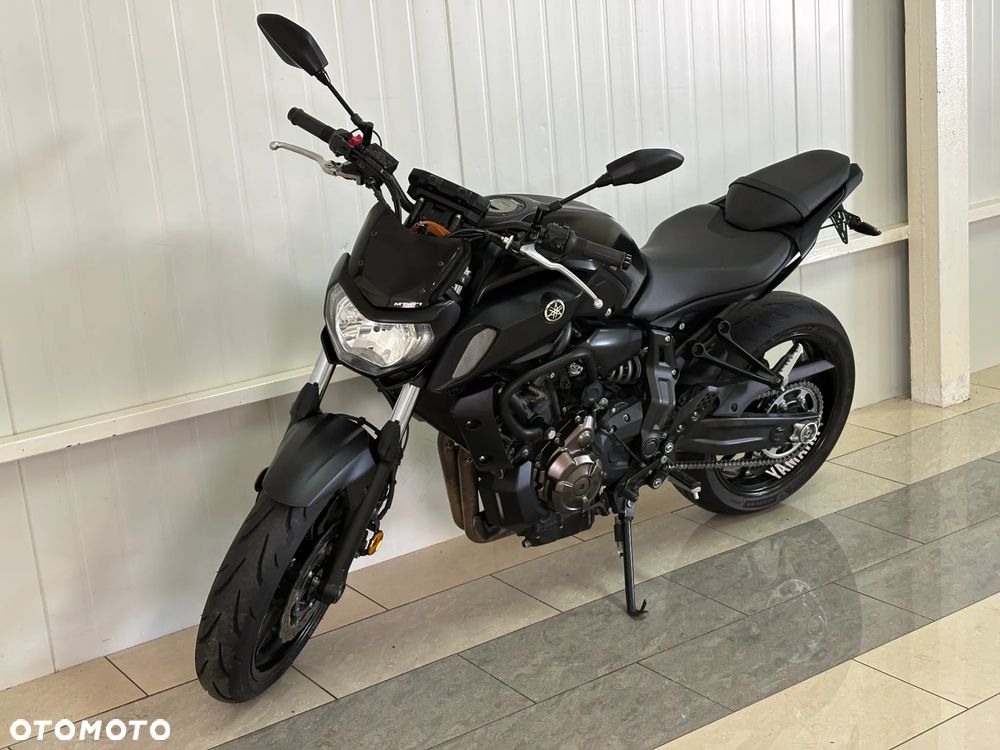 Yamaha MT - 5