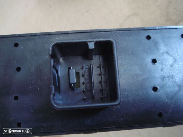 Interruptor Elevador Vidros/ Fecho Portas Volkswagen Passat (3C2) - 2