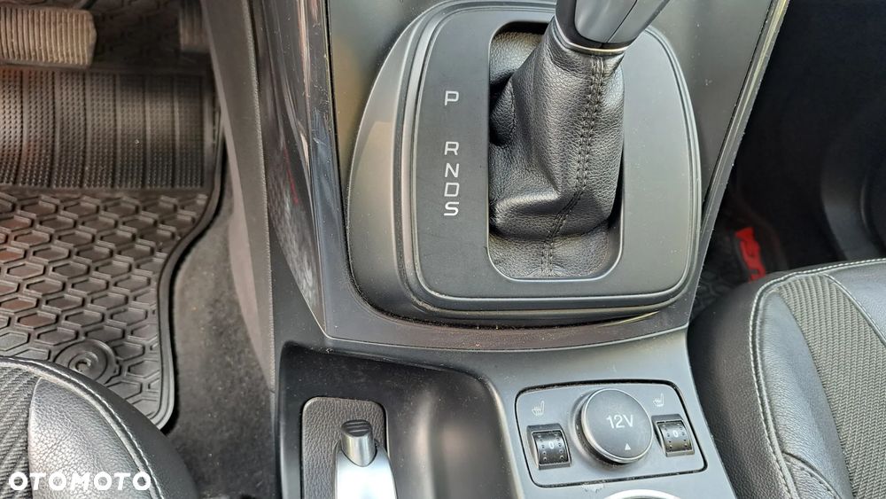 Ford Kuga 2.0 TDCi 4WD Titanium Plus - 12