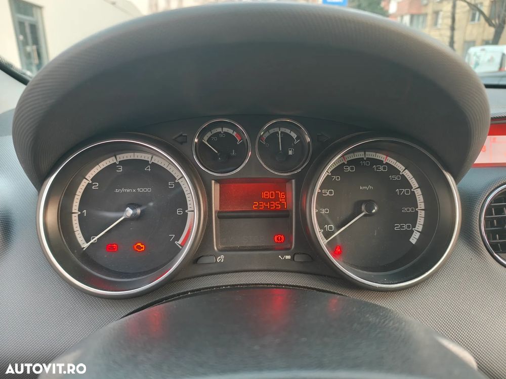 Peugeot 308 120 VTi Active - 9