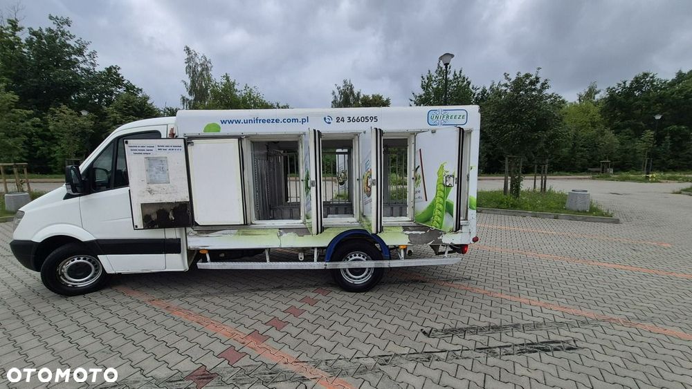 Mercedes-Benz Sprinter - 6