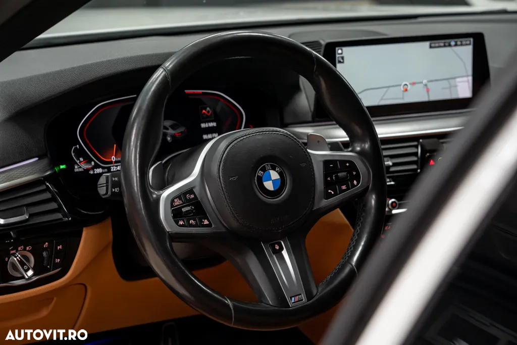 BMW Seria 5 530d xDrive AT - 22