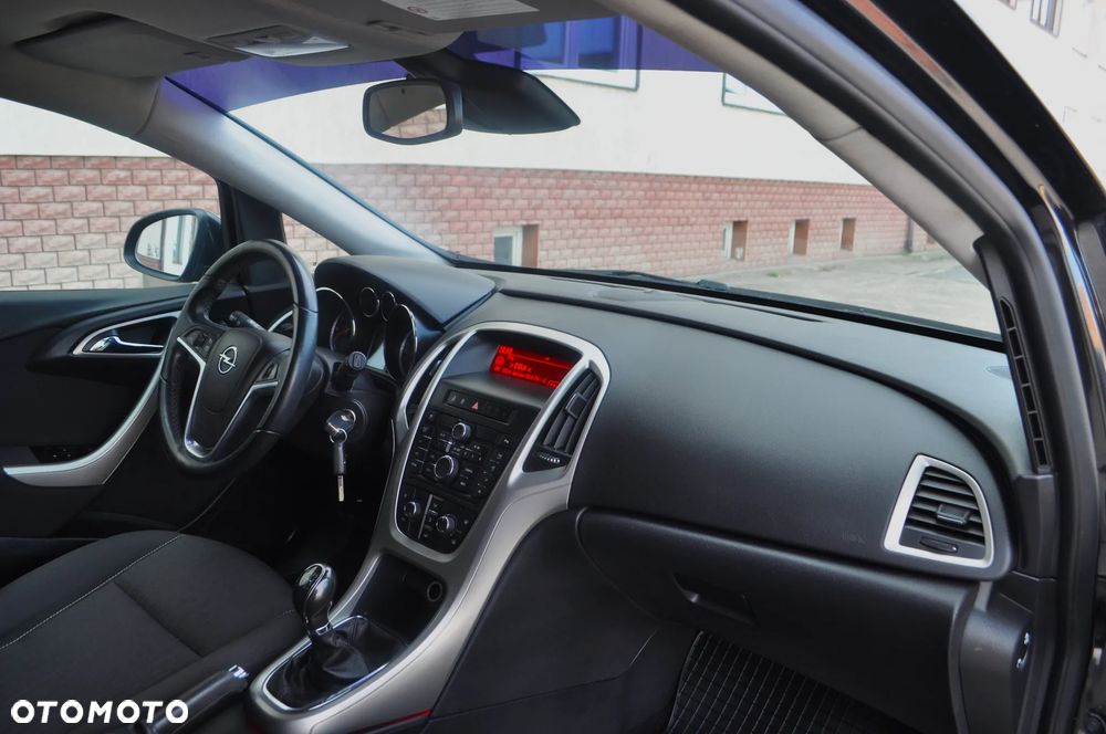 Opel Astra 1.4 Turbo - 24