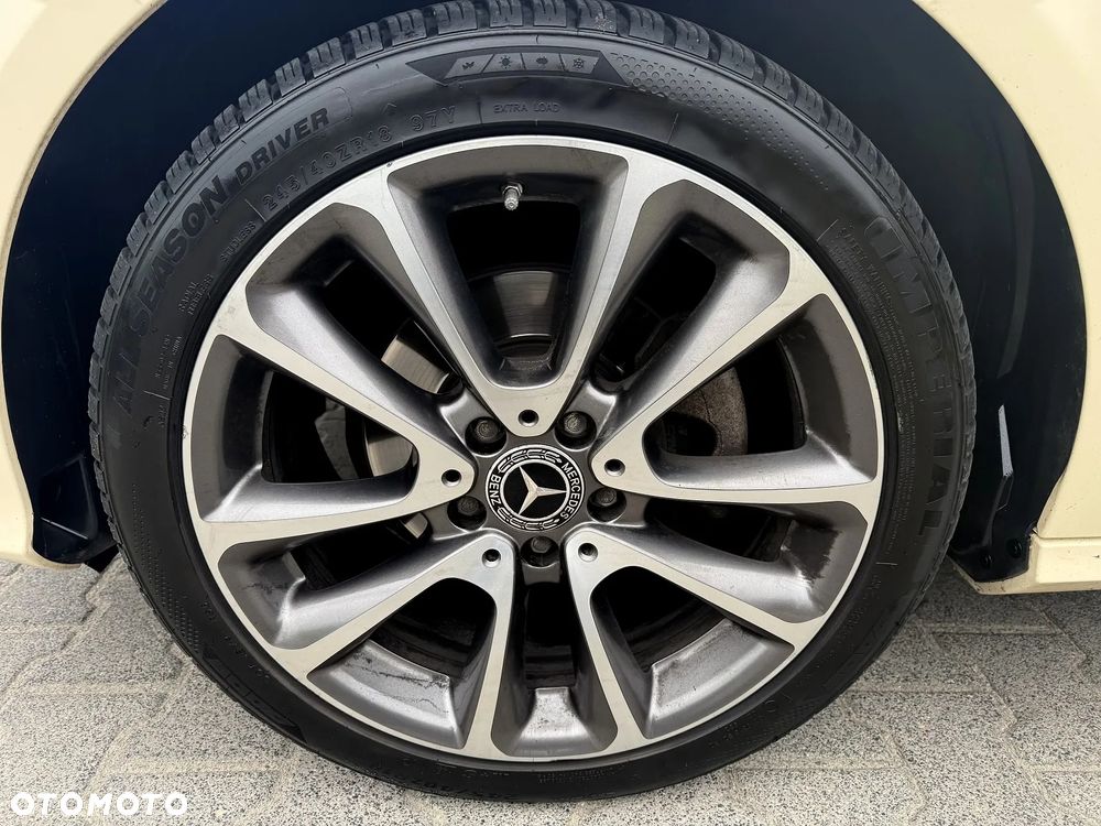 Mercedes-Benz Klasa E - 12