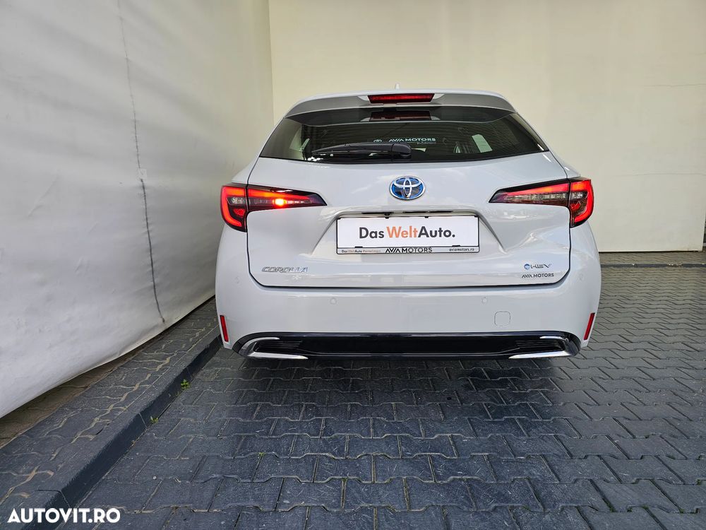 Toyota Corolla 1.8 HSD Business - 21